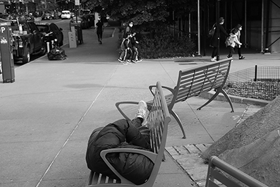 Homeless : Street Life : New York : Personal Photo Projects : Photos : Richard Moore : Photographer